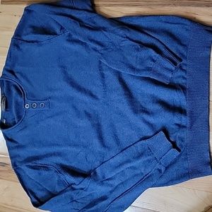 Rodd & Gunn Henley sweater meduim